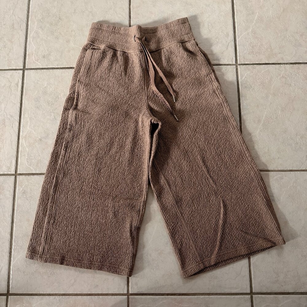 Lululemon Heathered Soft Sand Retreat Yourself Crop